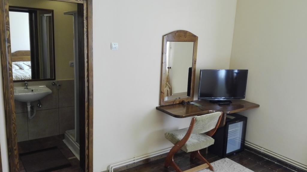 Pension Casa Contelui Rîşnov エクステリア 写真